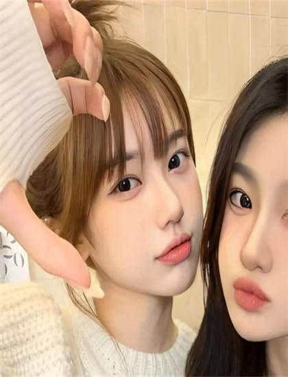 《深夜酒吧》不同结局版本比较精彩绝伦的：导演剪辑版差异解构分析